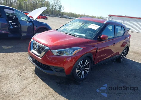2018 Nissan Kicks Sv из США, поврежденный, VIN 3N1CP5CU9JL537106